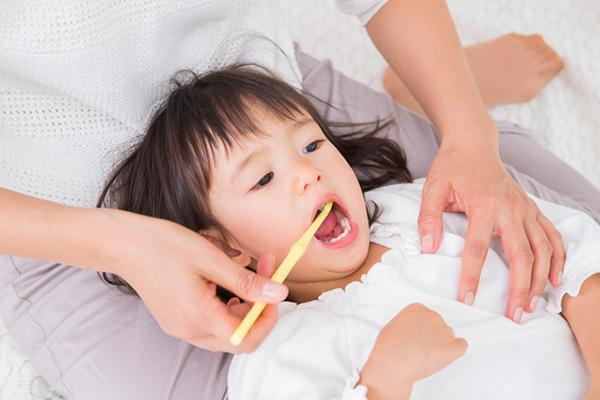 福岡市東区名島の歯医者、徳永歯科こども歯科でママと子どもの予防歯科